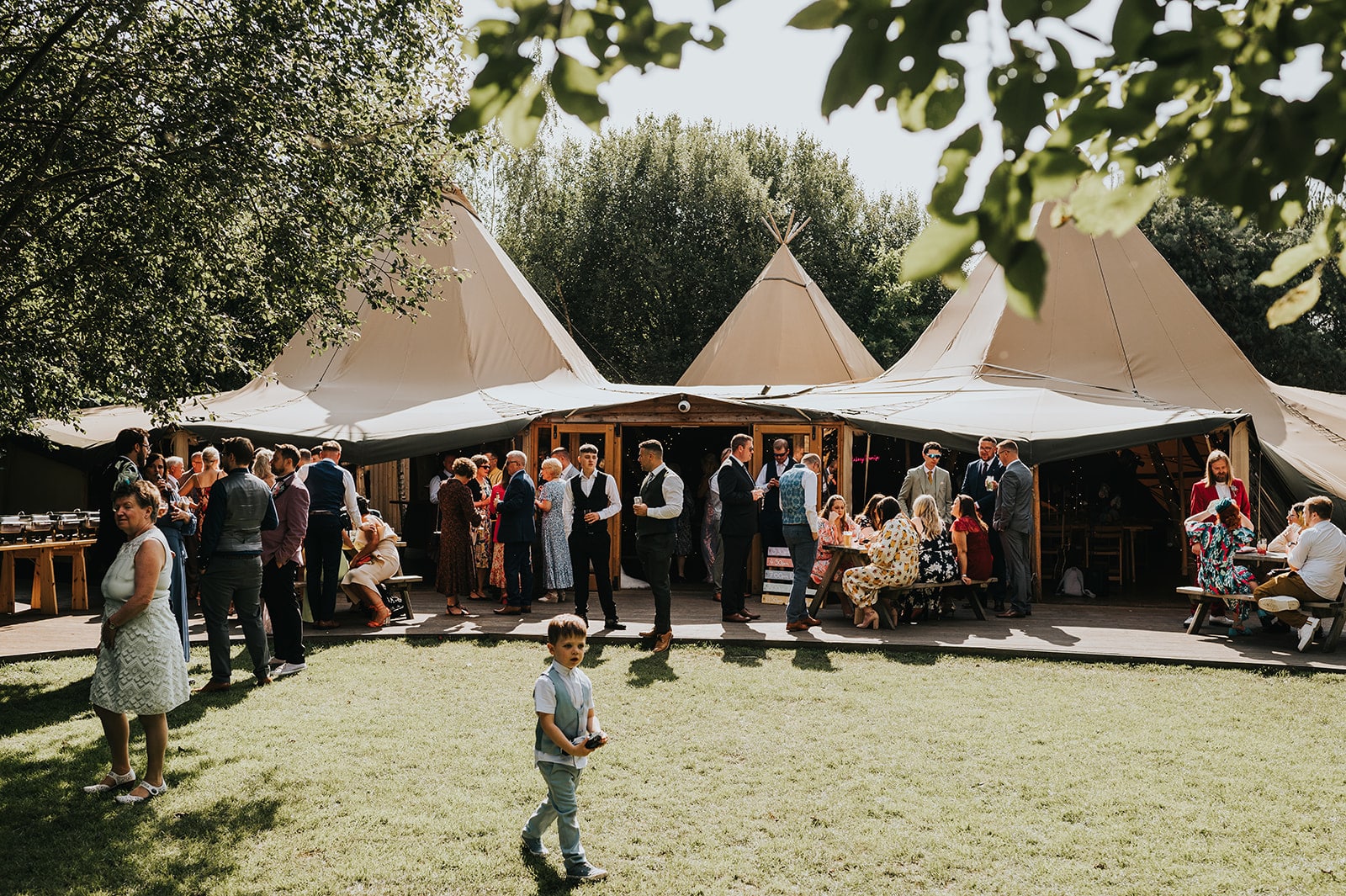 Top 6 Reasons To Choose a Tipi Wedding